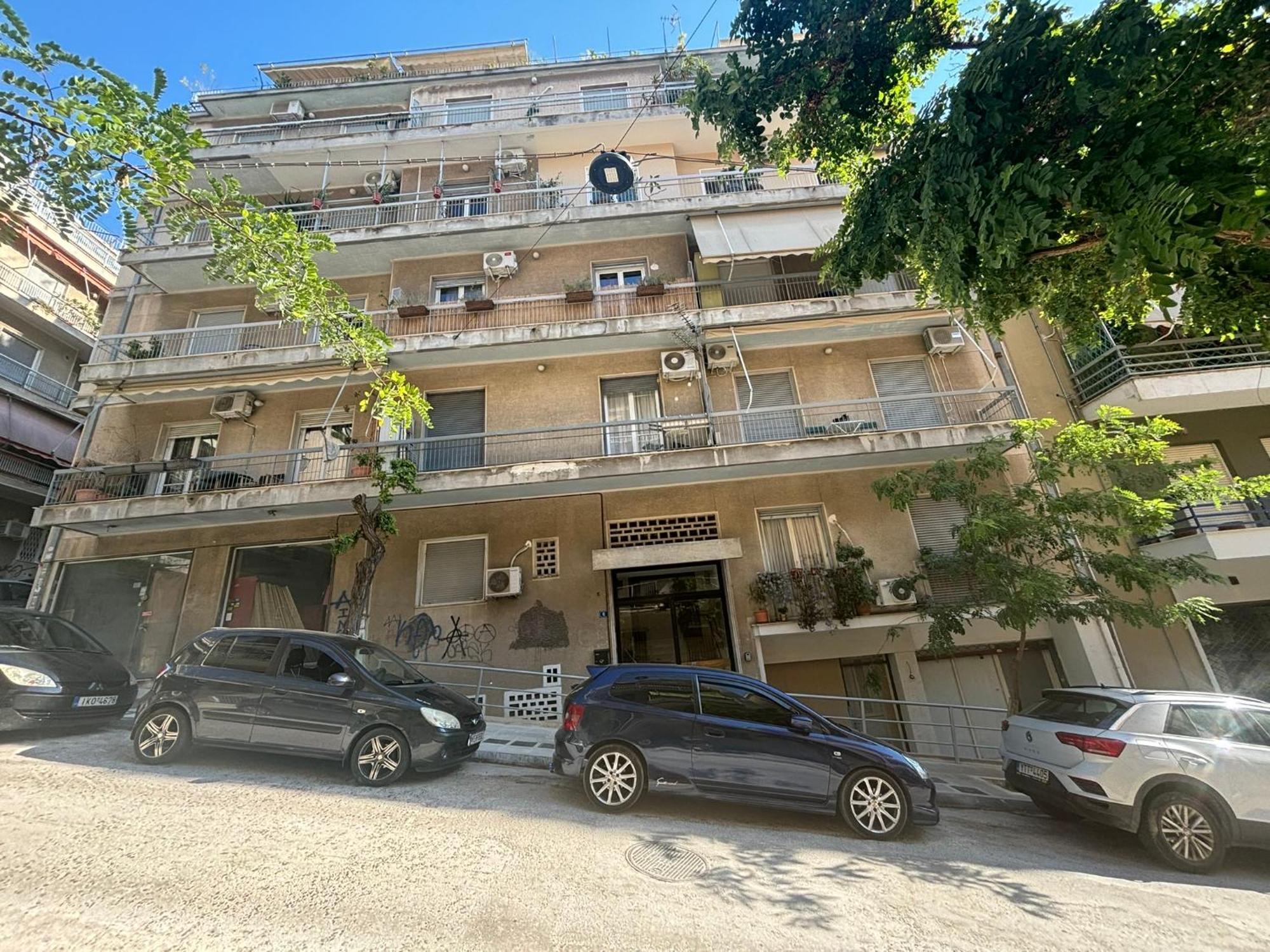 Cute Tiny At Pagrati, Center Apartment Athens